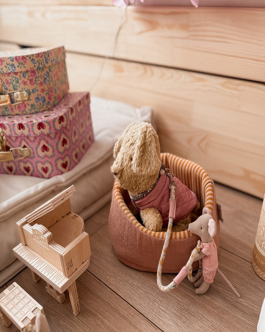 Maileg Piesek Small – Soft Sand